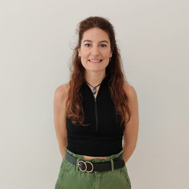 Profa. Dra. Carmen Ladrón de Guevara